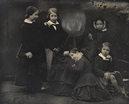 image: Queen Victoria with the Princess Royal, the Prince of Wales, Princess Alice, Princess Helena and Prince Alfred, 17 January 1852